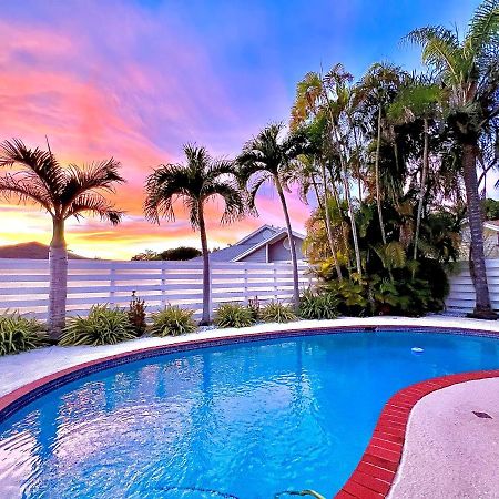 Kendall Keys Oasis Home W/ Pool, Theater & Arcade Майами Экстерьер фото